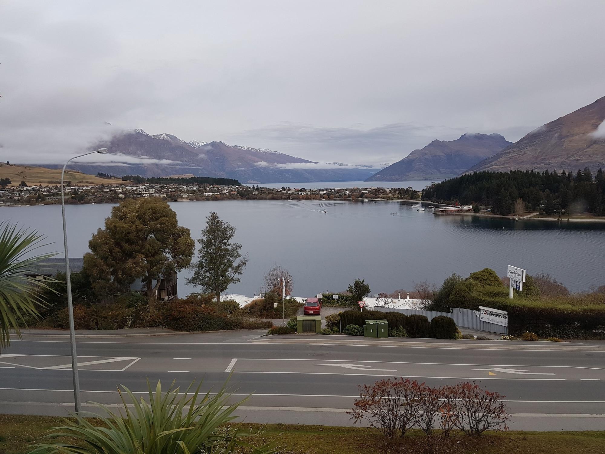 Lakeview Colonial Motel Queenstown Buitenkant foto