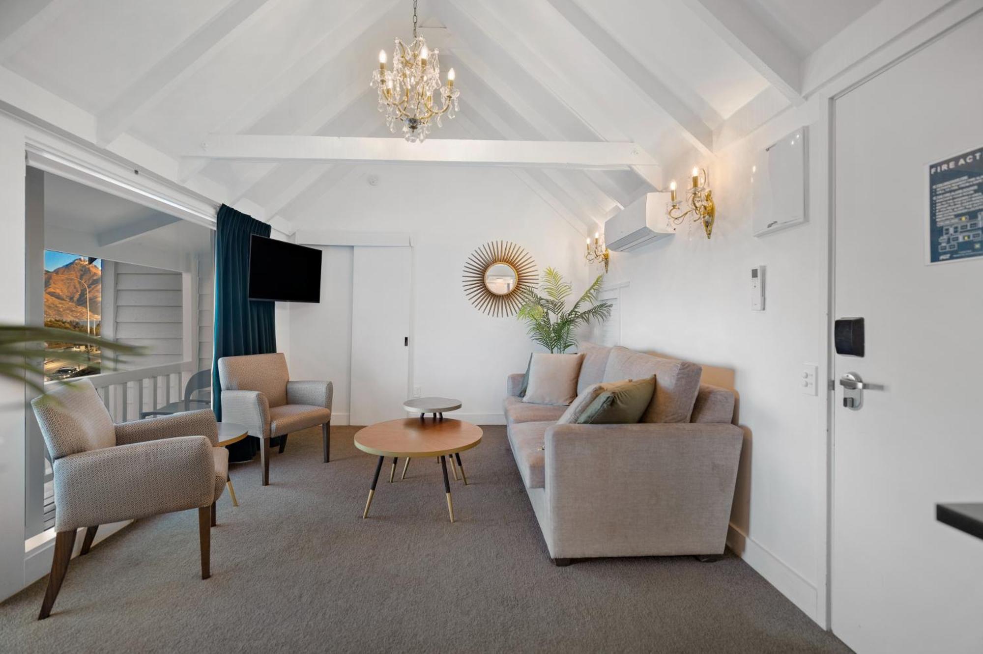 Lakeview Colonial Motel Queenstown Buitenkant foto