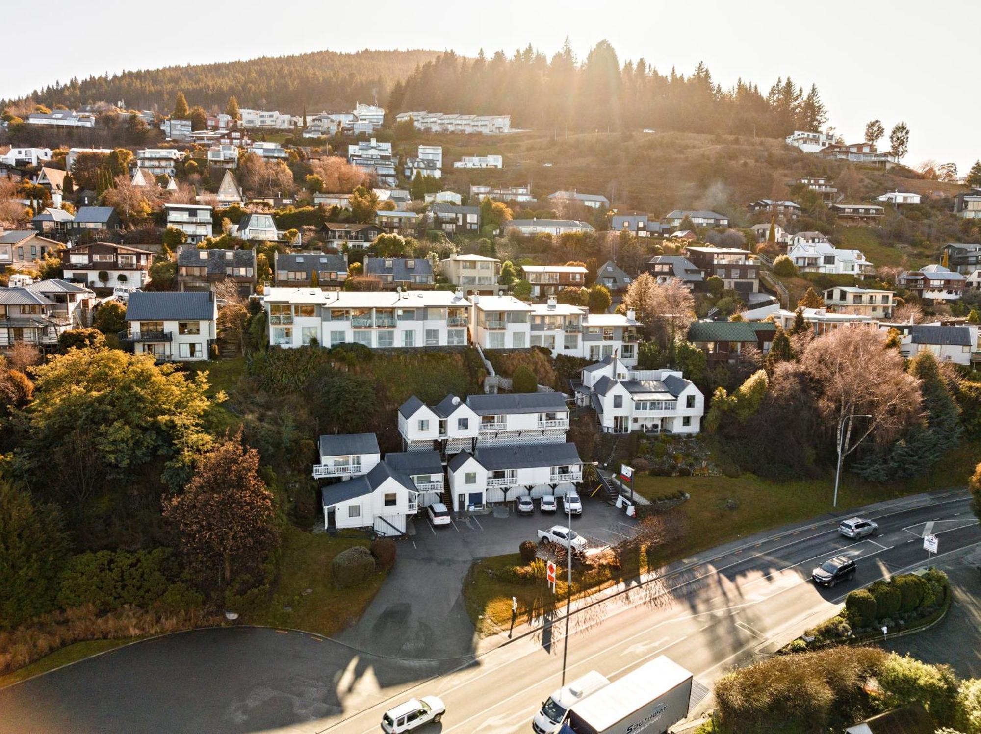 Lakeview Colonial Motel Queenstown Buitenkant foto