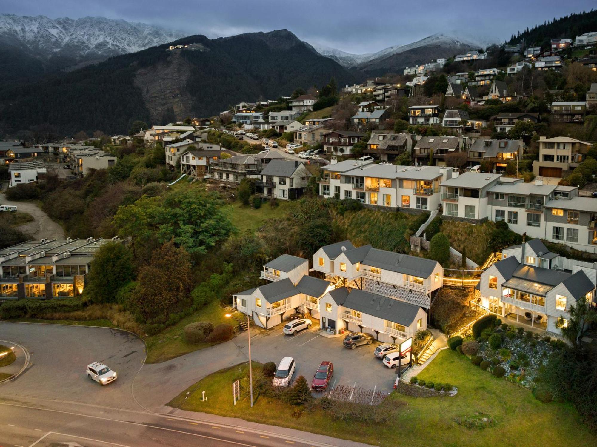 Lakeview Colonial Motel Queenstown Buitenkant foto